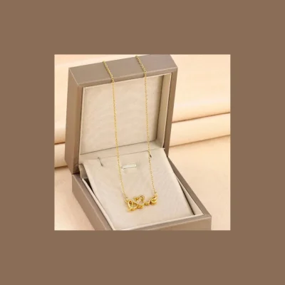 Love necklace